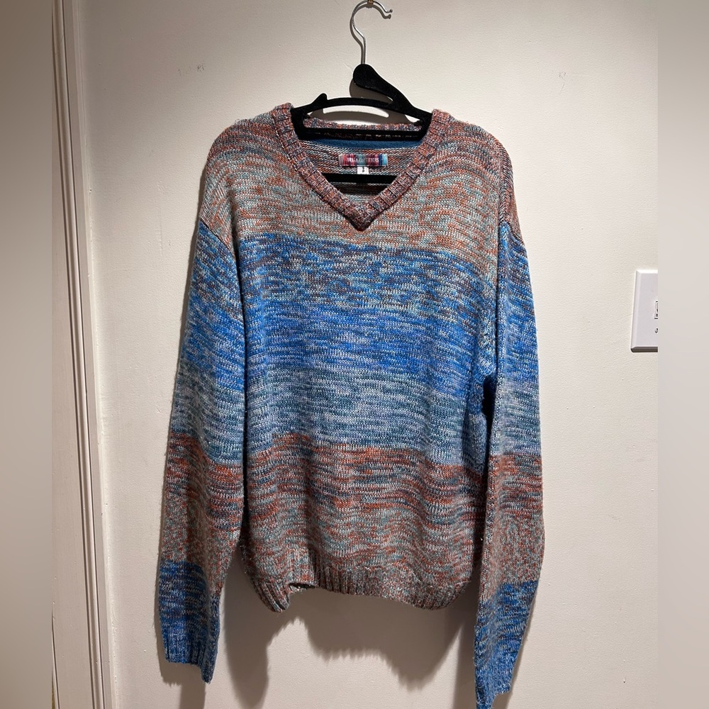 S Urban Outfitters multicolored knit sweater (men’s with a women’s fit